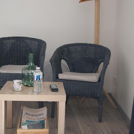 Bed and Breakfast La Longere De Suzanne Arrest Экстерьер фото