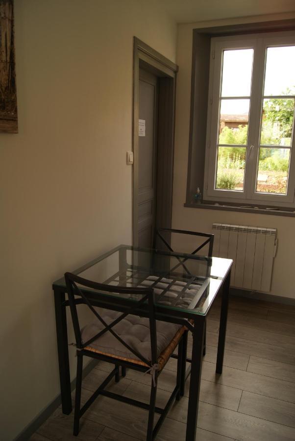 Bed and Breakfast La Longere De Suzanne Arrest Экстерьер фото