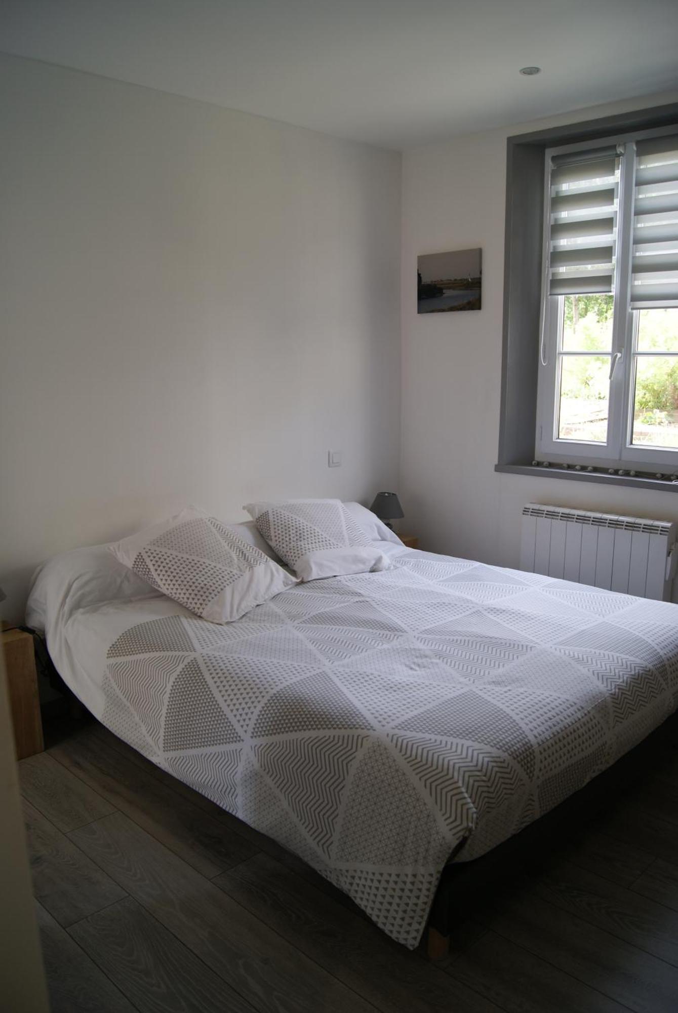 Bed and Breakfast La Longere De Suzanne Arrest Экстерьер фото